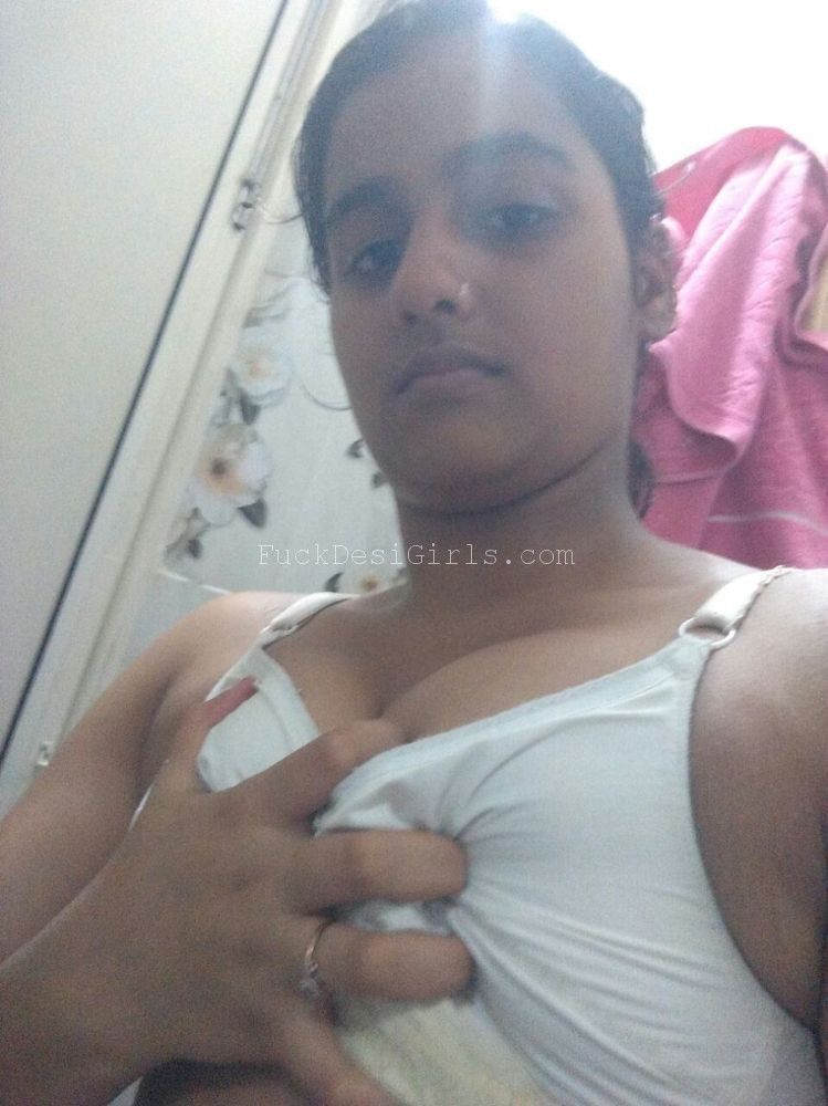 Desi teen boobs